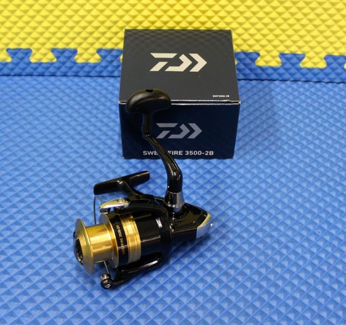 Daiwa Sweepfire 2B Front Drag Spinning Reels In Dark Blue Box CHOOSE YOUR MODEL!