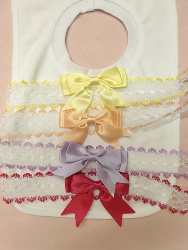 Rêve fantaisie unique taille froncée Bow bavoir bébé choix de couleurs ou Reborn Dolls