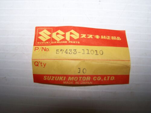 Suzuki 57433-11010  LEVER FITTING NUT 