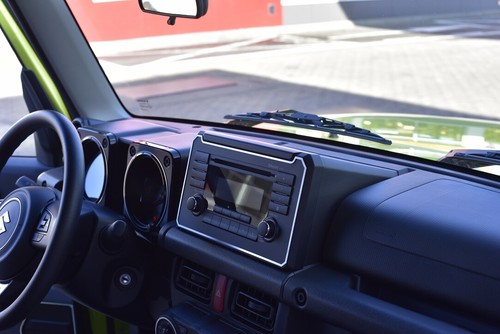 PLATTE SUZUKI SUZUKI JIMNY SIERRA 1.5 VVT 4WD COMFORT PREMIUM ELEGANCE 2018 2019