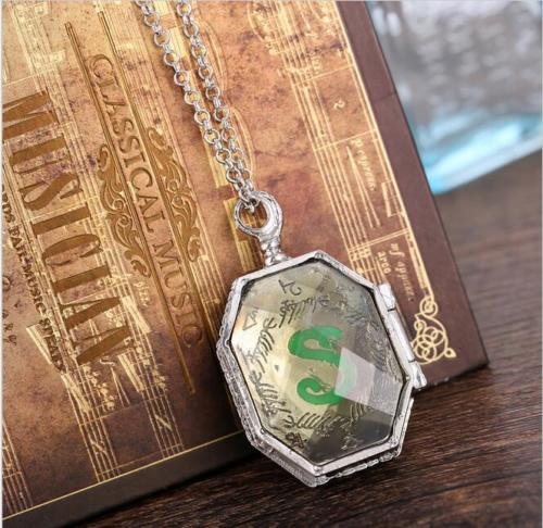 Harry-Potter-Slytherin-Locket-Horcrux-Alloy-Necklace-Free-Shipping