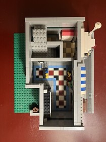 LEGO Creator Expert: Green Grocer (10185) - Used - Missing Pieces