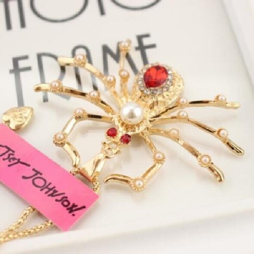 Betsey Johnson Cristal Rose Rhino Pendentif en Or Chaîne Collier Cadeau Gratuit Sac