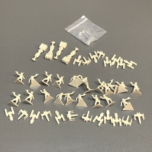 Lots of Star Wars AT-ST death star Walker Scout Miniatures trooper Toy figures