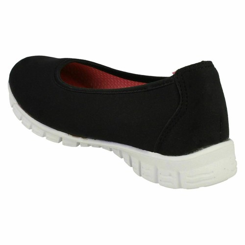 R8A Spot on Femmes F8R0113 Noir-Blanc Semelles Plates Ballerine Pompe UK 3 To 8
