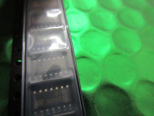 ON Semiconductor LA6571-TLM-E BLDC Motor Driver IC 13 V 1A 36-Pin HSOP