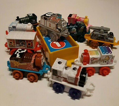 Thomas /& Friends Minis NEW 2020 SERIES Trains /& Cargo Car Assorted Blind Boxes