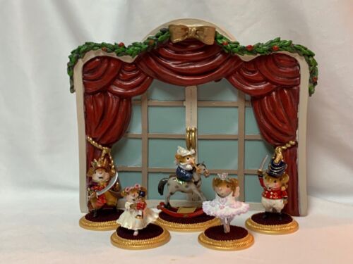 Christmas Backdrop Display for Wee Forest Folk Nutcracker Set WFF not Included 