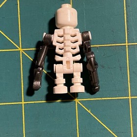 LEGO® Robo Skeleton - The Lego Movie - 70817 70814 70807 (tlm048) Minifigure