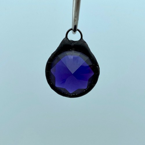 SGP37 Vintage Hand Soldered Leaded Glass Pendant