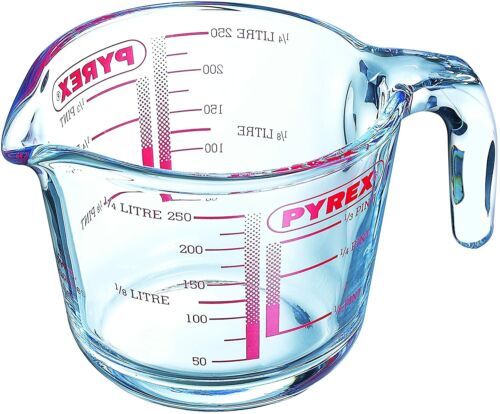 Pyrex Messbecher Messkanne 0,25L Glas Küchenbecher Dosierhilfe Messbehälter 