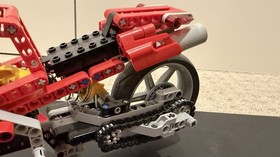 LEGO TECHNIC: Street Bike (8420)