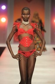AGENT PROVOCATEUR SEXY SOIREE EVIEE RED OUVERT OPEN BRIEF AP 3 MEDIUM UK 10 BNWT