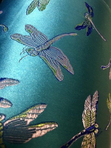 1 Metr lightturquoise Libélula Diseño Chino Brocade Fabric sedoso de 45 pulgadas de ancho