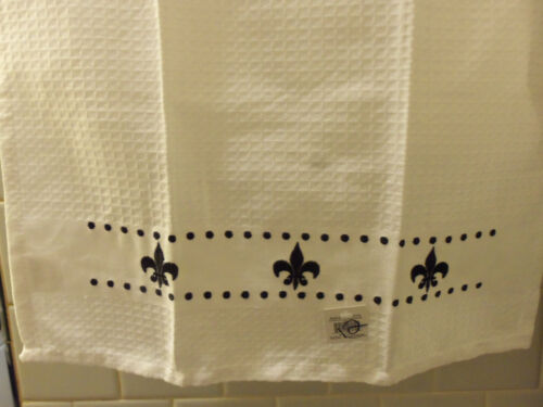 NWOT Mainstreet Collection Black /& White Hand Towels 4 Different Patterns CHOICE