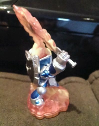 Ignitor Skylanders Giants WiiU Xbox PS3 Universal Character Figure
