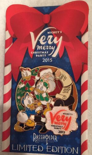 2015 Disney MVMCP Mickey's Very Merry Christmas Party Pin LE Passholder Santa 