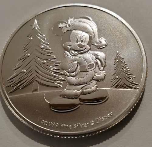 ONLY 15,000 2019 Niue 1 oz Silver $2 Disney Mickey Mouse Christmas in Capsule