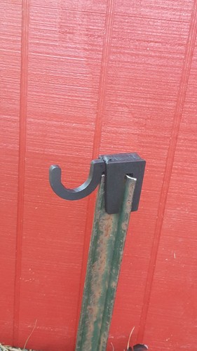 Two 3//8/" AR500 T-Post Hook Topper Practice Plate Carrier Holder Fence Hanger