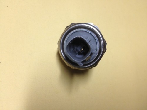Engine Knock Sensor 91-99 for Toyota Supra Tercel SC300 Paseo 89615-22040