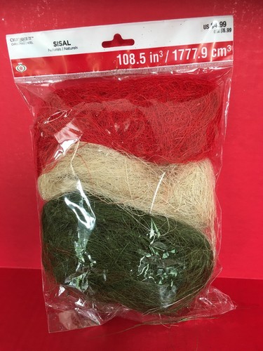 Christmas Sisal Naturals Celebrate It Crafts Red//Cream//Green New