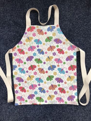 CHILD’S CRAFT/ COOKERY LINED APRON MACHINE WASHABLE COTTON DOTTY BUTTERFLIES 