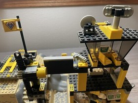 LEGO World City Coast Watch HQ 7047 Used Incomplete