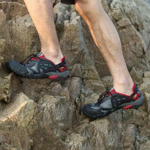 Hombres Zapatos de agua Hikking Malla Barefoot Zapatillas de secado rápido Zapatos de viaje al aire libre