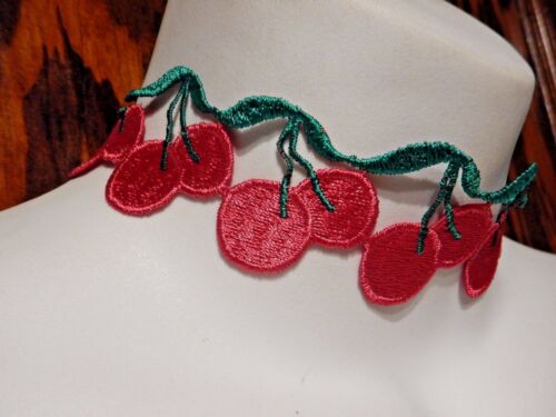 FRUIT LACE CHOKER NECKLACE embroidered embroidery strawberry pineapple cherry 2Y 