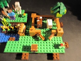 Lego Minecraft 3 Sets...21114 The Farm, 21113 The Cave, 21162 Taiga Adventure