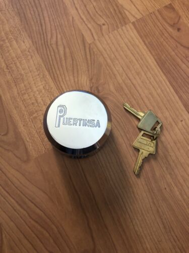 Round Solid Padlock With 2 Keys Each (can be 12 With Same Keys)