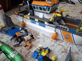 LEGO CITY 60014: Coast Guard Patrol Boat complete missing inst & some mini figs