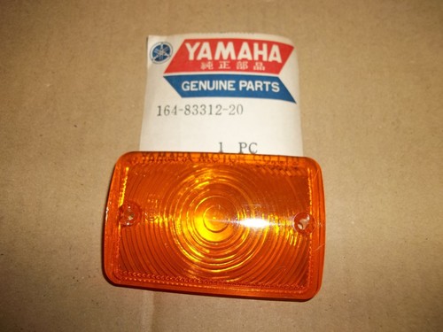 YAMAHA YL2 NOS OEM LIGHT FLASHER ASSEMBLY LENS TURN SIGNAL LENS 164-83312-20-00