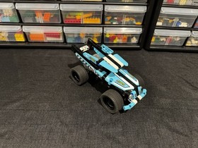 LEGO TECHNIC: Stunt Truck (42059)