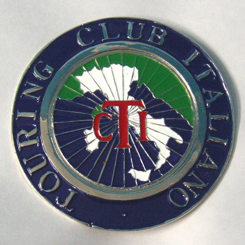 CAR BADGE TOURING CLUB ITALIANO CAR GRILL BADGE EMBLEM MG JAGUAR TRIUMPH AUDI