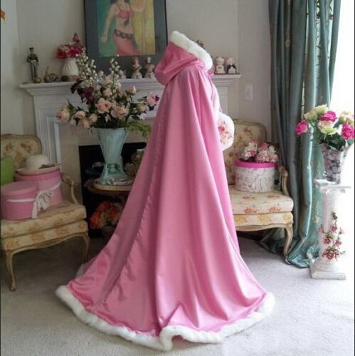 Details about   2020 Cheap HOT Bridal Winter Wedding Cloak Cape Hooded with Fur Trim Long Bridal 