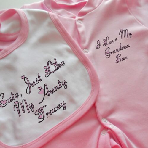 Beau bébé personnalisé rose filles vêtements Babygrow & bib ** tout slogan ** 