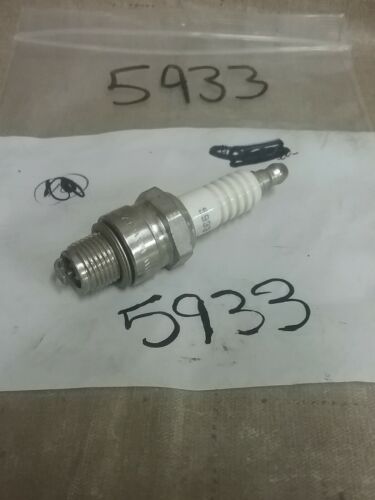 Champion Spark Plug Marine 5933