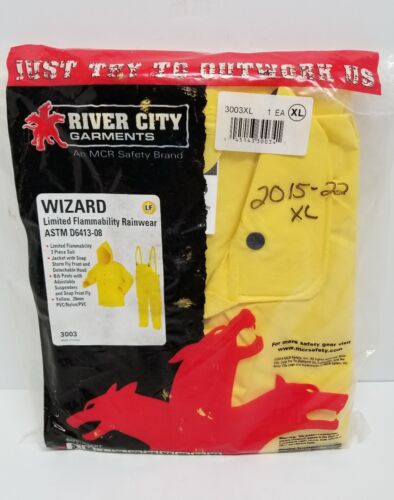 Brand New Limited Flammability River City Adult 3 Piece Rainwear Set Size XL