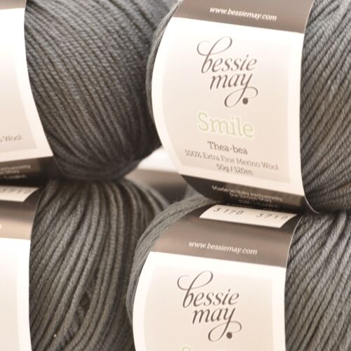 100/% Extra Fine Merino Double Knit Hand Knit Wool ~ Bessie May SMILE in Grey