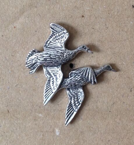 Flying Ducks Silver Pewter Pin Badge Great Detail And Quality 