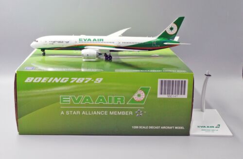 EVA AIR B787-9 Dream Liner Reg: B-17881 JC Wings Diecast Model Scale1:200 XX2147