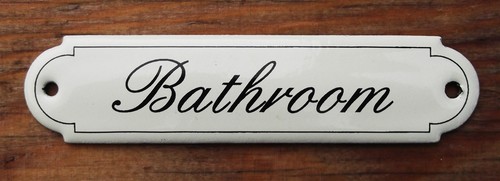 12x3cm BLACK TEXT ON A CREAM BACKGROUND CLASSIC ENAMEL BATHROOM SIGN