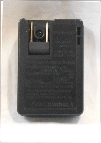Genuine Panasonic Lumix DE-A65 Battery Charger For DMC-ZR1 DMC-ZR3 DMC-ZS1