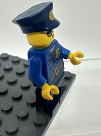 Lego - City Officer / High Speed Police Chase - 60042 Cty0450