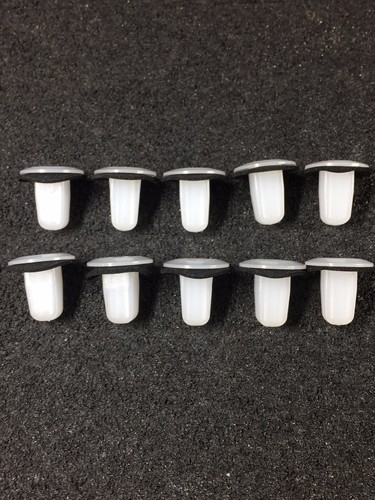10 x KIA 9 mm trou carré Plastique Verrouillage Écrou//Vis Oeillet g538