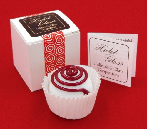 16-047WH Hulet Glass Red//White Spiral Chocolate Candy Handmade