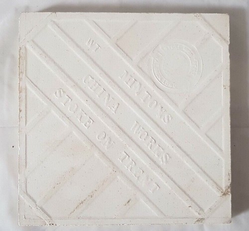 MINTON SYMMETRICAL DESIGN ENGLISH AESTHETIC MAJOLICA VICTORIAN TILE