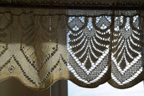 Lena Vintage lace cafe curtain Cream scalloped cotton lace window valance briseb