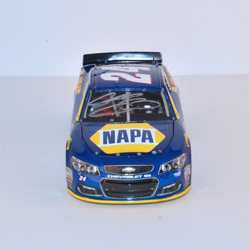 #9 Chase Elliott Autographed 2017 NAPA Platinum 1:24 Die-Cast DAYTONA WINNER